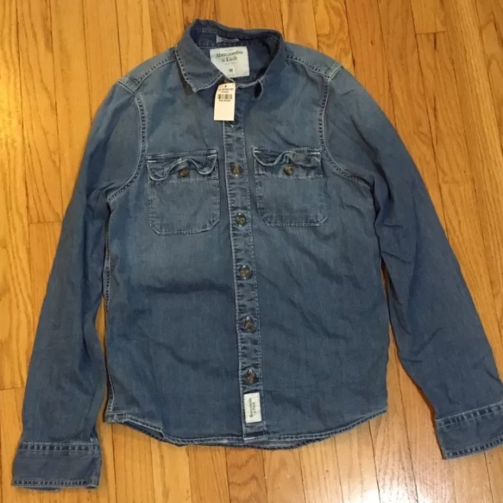 Abercrombie&fitch button down shirt.